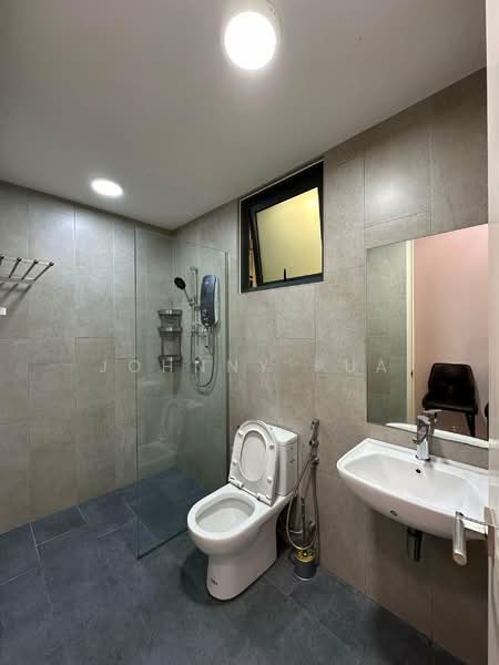 Service Residence for Sale at East Parc @ Manjalara - Johnny Pua - Bathroom - PropertyGuru.com.my
