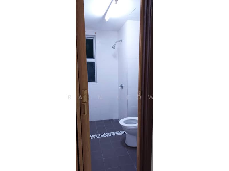 Villa Park untuk Untuk Disewa - RM 1,200 /bulan, Mac 2026 - Bathroom - PropertyGuru.com.my