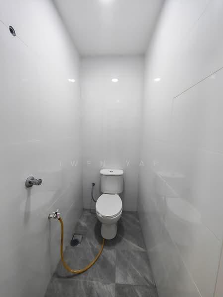 1-storey Terraced House for Sale in Taman Ungku Tun Aminah (Skudai) - Iwen Yap - Bathroom - PropertyGuru.com.my