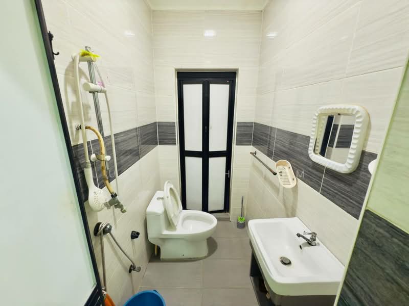 Taman Sri Nanding untuk Untuk Dijual - RM 315,000, Mac 2026 - Bathroom - PropertyGuru.com.my