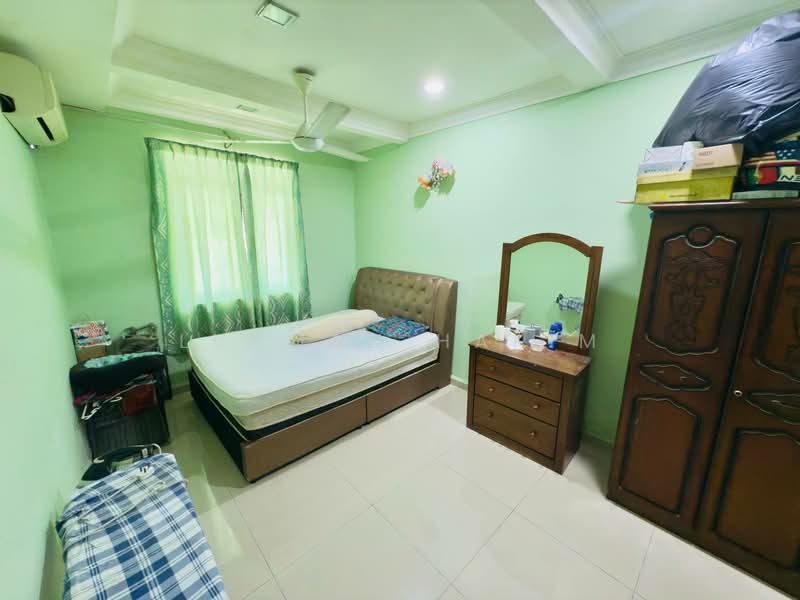 Taman Sri Nanding untuk Untuk Dijual - RM 315,000, Mac 2026 - Bedroom - PropertyGuru.com.my