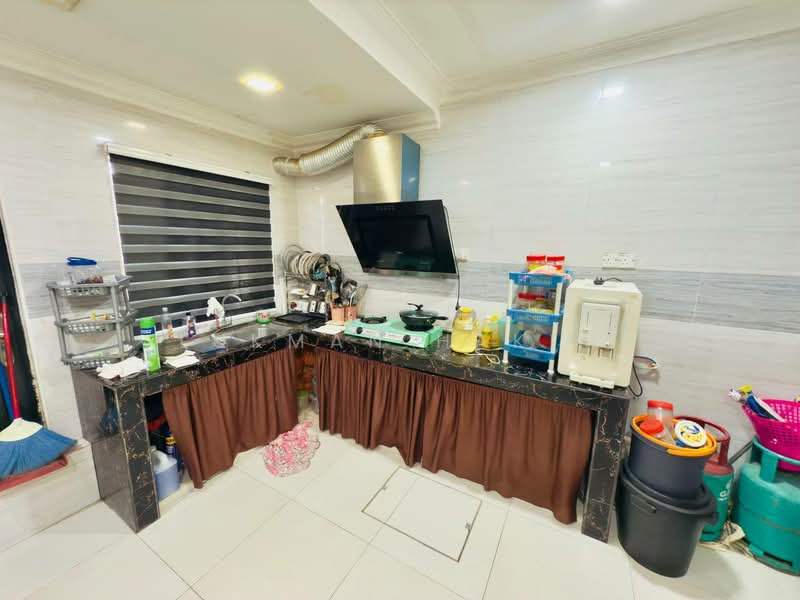 Taman Sri Nanding untuk Untuk Dijual - RM 315,000, Mac 2026 - Kitchen - PropertyGuru.com.my