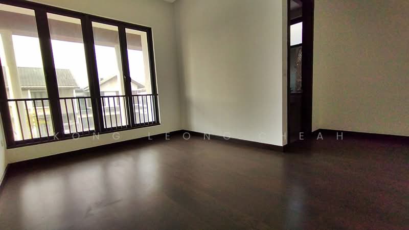 Semi-Detached House for Sale in Shah Alam (Selangor) - Kong Leong Cheah - Living Room - PropertyGuru.com.my