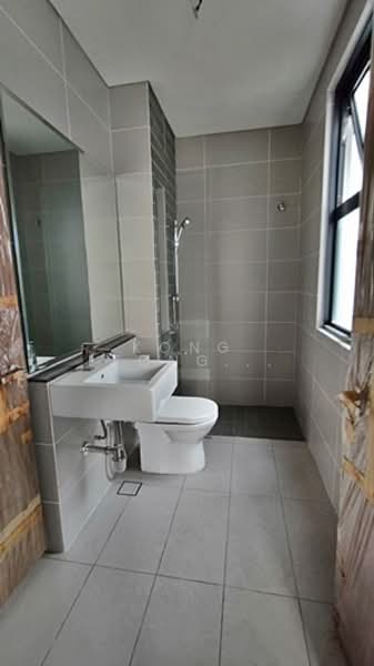 Semi-Detached House for Sale in Shah Alam (Selangor) - Kong Leong Cheah - Bathroom - PropertyGuru.com.my