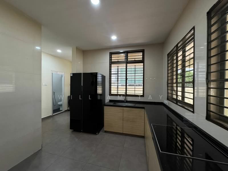 Bukit Kesenangan Bukit Kesenangan Bukits Kesenangans untuk Untuk Disewa - RM 15,000 /bulan, Mac 2026 - Kitchen - PropertyGuru.com.my