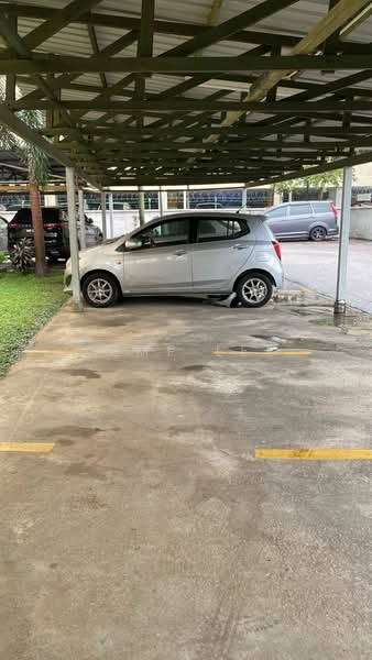 Apartment for Rent at Pangsapuri Damai Senja - Kemp Lee - Car Park - PropertyGuru.com.my