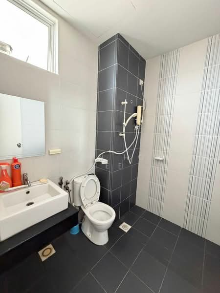 Condominium for Sale at Horizon Hills - Chuan Hong Kee - Bathroom - PropertyGuru.com.my