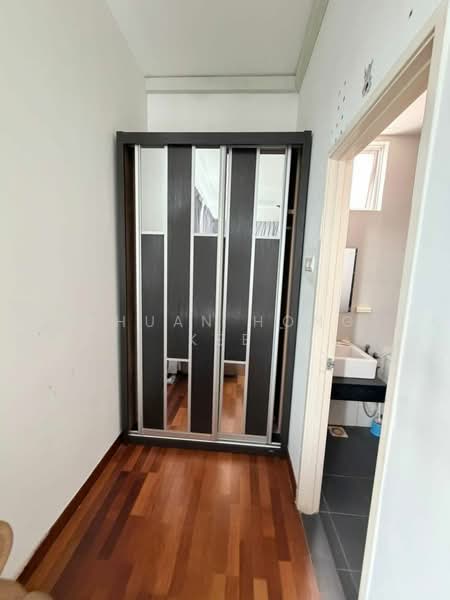 Condominium for Sale at Horizon Hills - Chuan Hong Kee - Corridor - PropertyGuru.com.my