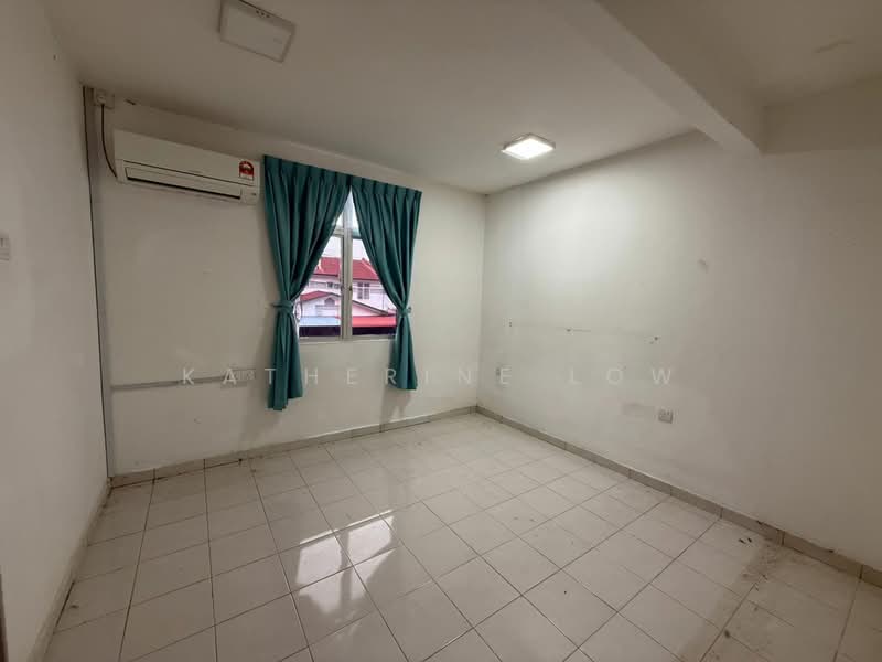 For Sale - Taman Nusantara