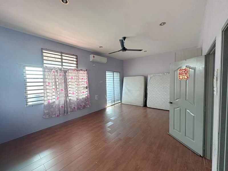 2-storey Terraced House for Sale in Tasek Mutiara (Ipoh) - Steven . - Bedroom - PropertyGuru.com.my