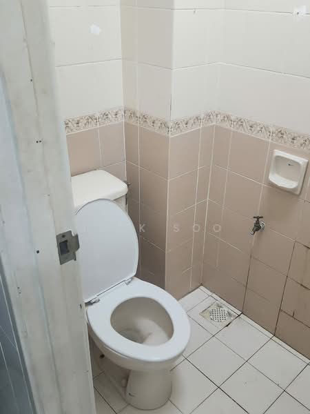 Bukit Rahman Putra untuk Untuk Disewa - RM 1,700 /bulan, Mac 2026 - Bathroom - PropertyGuru.com.my
