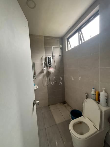 2-storey Terraced House for Sale in Skudai (Johor) - Katherine Low - Bathroom - PropertyGuru.com.my