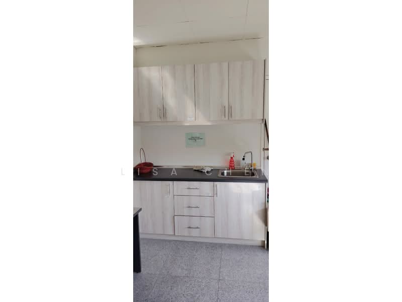 Office for Sale in Petaling Jaya (Selangor) - Lisa Chen - Kitchen - PropertyGuru.com.my