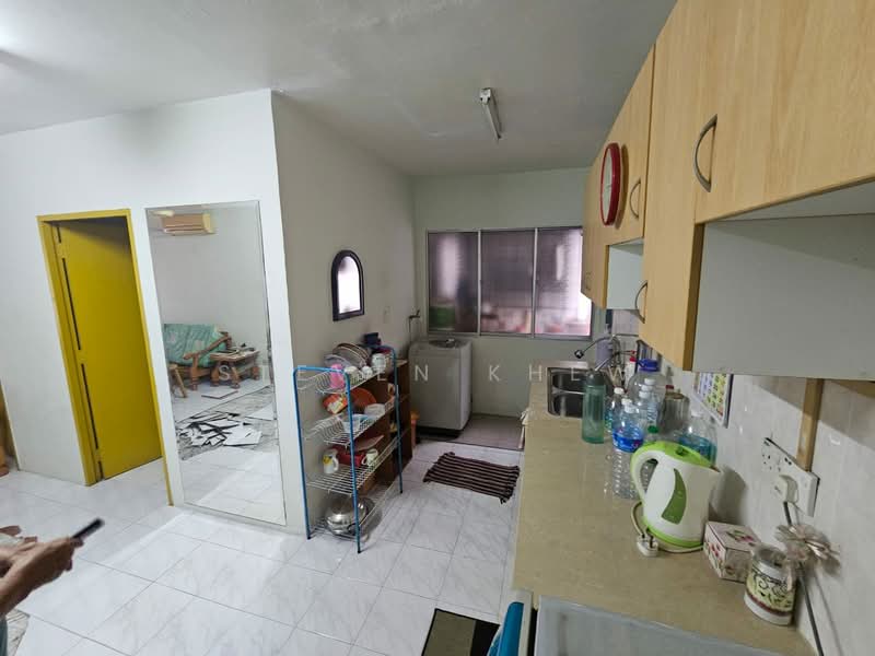 Lestari Apartment untuk Untuk Dijual - RM 195,000, Mac 2026 - Kitchen - PropertyGuru.com.my