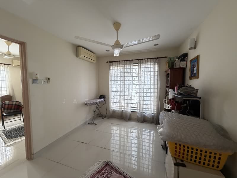 2-storey Terraced House for Sale in Usj 9 (Subang Jaya) - Jack Chong - Living Room - PropertyGuru.com.my