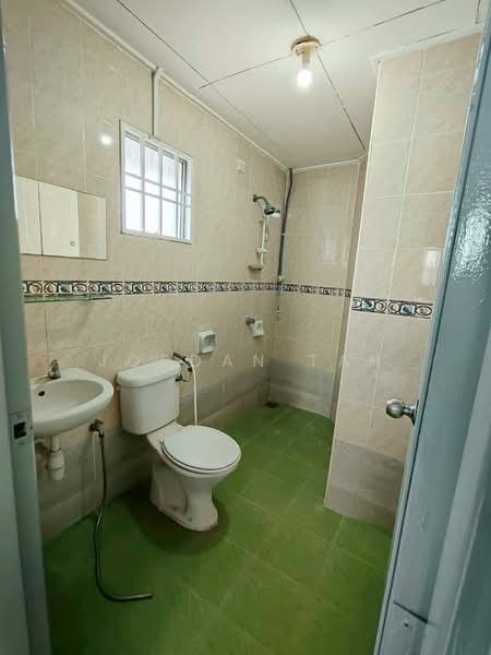 Terraced House for Sale in Puchong (Selangor) - Jordan Tan - Bathroom - PropertyGuru.com.my