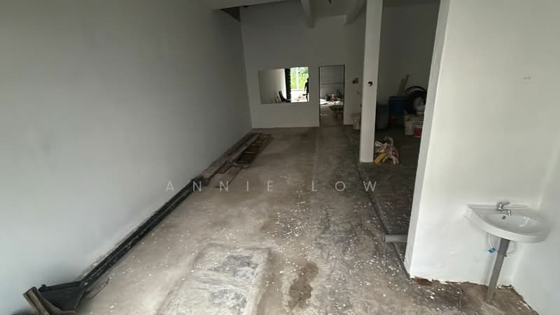 Shop for Sale in Taman Tasek (Johor Bahru) - Annie Low - Interior - PropertyGuru.com.my