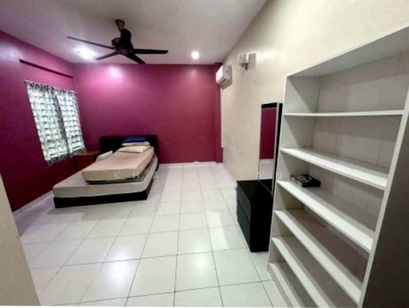 One World 2 (1-Sky) untuk Untuk Disewa - RM 1,800 /bulan, Mac 2026 - Bedroom - PropertyGuru.com.my