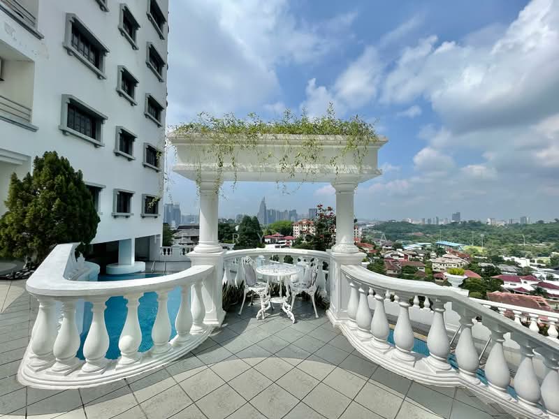 Kondominium untuk Dijual di Contessa - Gladys Wong - Balcony - PropertyGuru.com.my