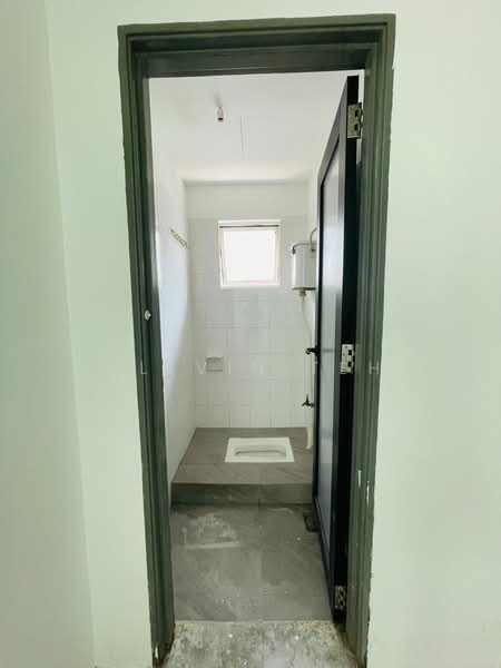 Shop / Office for Rent in Puchong (Selangor) - Allvin Teh - Bathroom - PropertyGuru.com.my