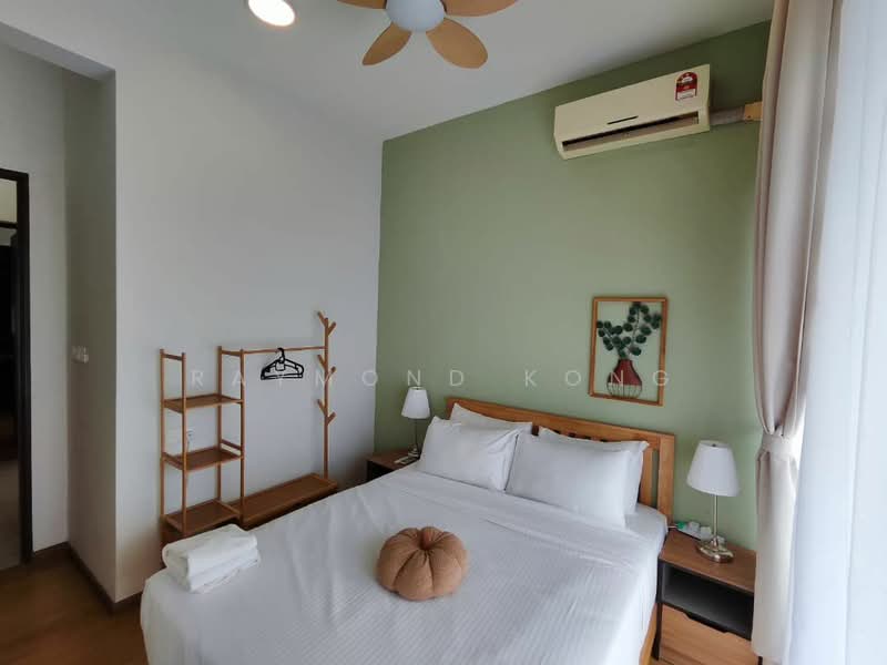 Condominium for Sale at Bay Point @ Country Garden Danga Bay - Raymond Kong - Bedroom - PropertyGuru.com.my