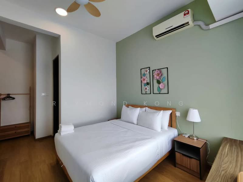 Condominium for Sale at Bay Point @ Country Garden Danga Bay - Raymond Kong - Bedroom - PropertyGuru.com.my