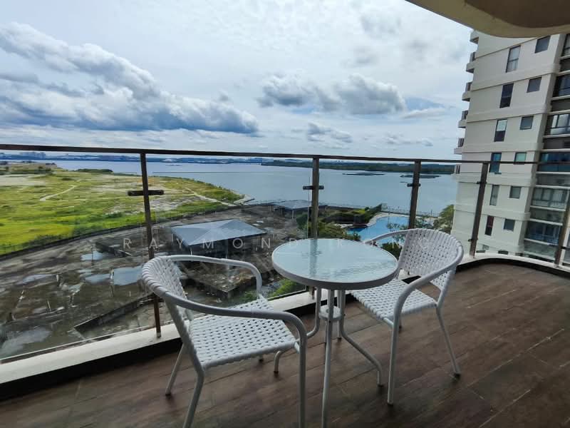 Condominium for Sale at Bay Point @ Country Garden Danga Bay - Raymond Kong - Balcony - PropertyGuru.com.my