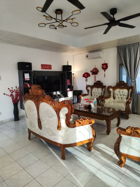 Taman Bukit Kajang Baru untuk Untuk Dijual - RM 1,350,000, Mac 2026 - Living Room - PropertyGuru.com.my