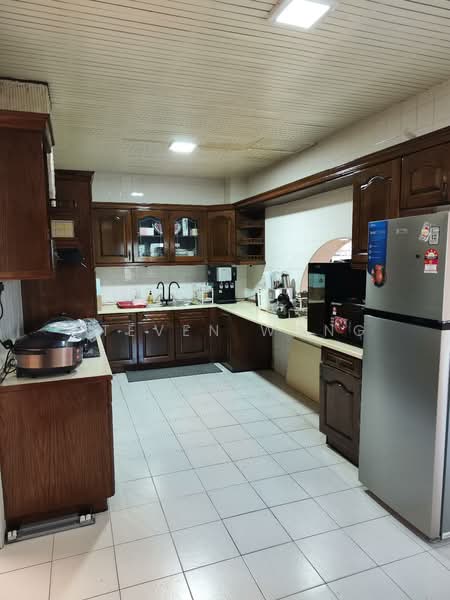 Taman Bukit Kajang Baru untuk Untuk Dijual - RM 1,350,000, Mac 2026 - Kitchen - PropertyGuru.com.my
