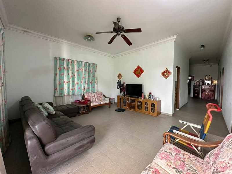 Bungalow for Sale in Kulai (Johor) - Annie Low - Living Room - PropertyGuru.com.my
