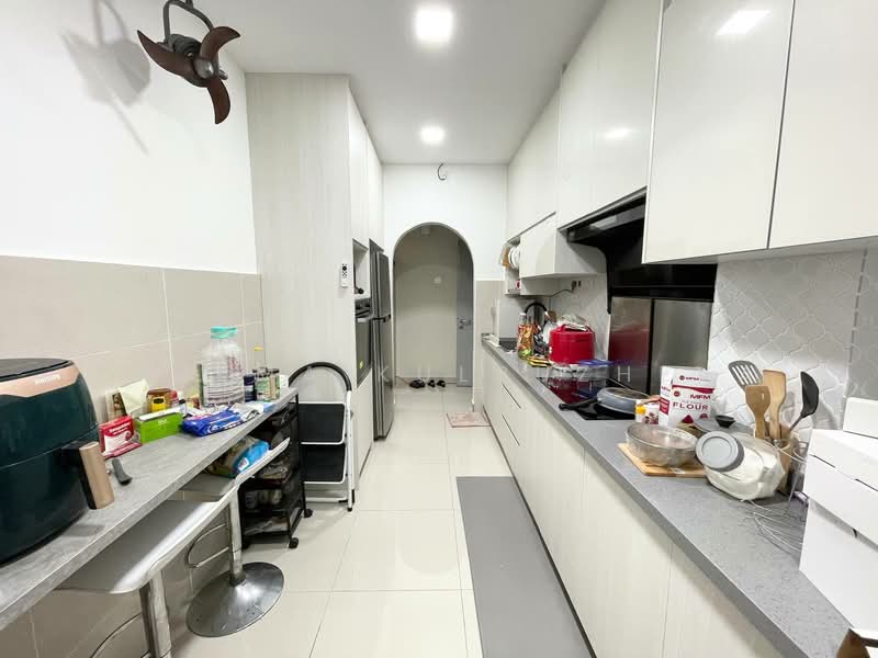 Condominium for Sale at 1 Harmonis - Zarema Kulbuzheva - Kitchen - PropertyGuru.com.my