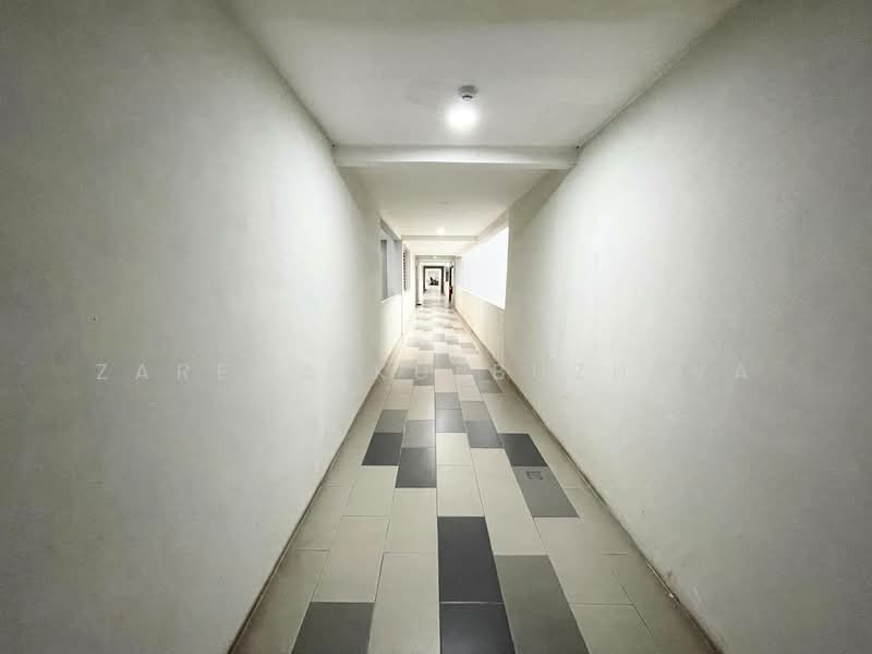 Condominium for Sale at 1 Harmonis - Zarema Kulbuzheva - Corridor - PropertyGuru.com.my