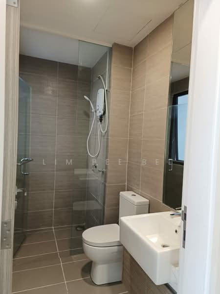 Service Residence for Rent at Icon Residenz 2 @ Icon City - Lim Bee Bee - Bathroom - PropertyGuru.com.my