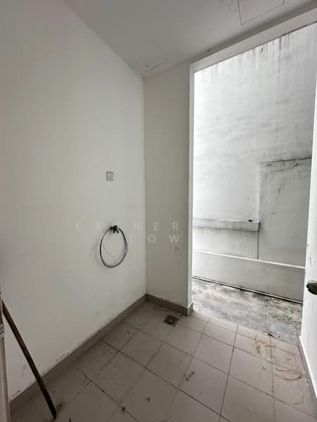 Cluster House for Rent in Setia Tropika (Johor Bahru) - Katherine Low - Interior - PropertyGuru.com.my