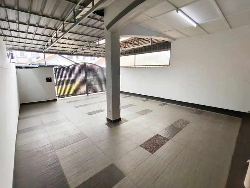 2-storey Terraced House for Sale in Bukit Indah (Iskandar Puteri (Nusajaya)) - Annie Low - Exterior - PropertyGuru.com.my