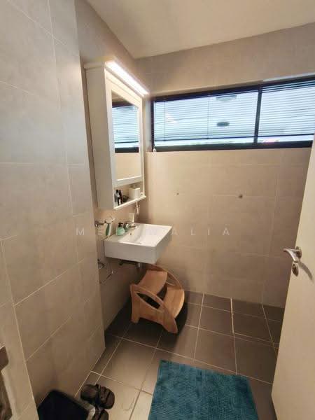 3-storey Terraced House for Sale in Taman TAR (Tun Abdul Razak) (Ampang) - Mel Walia - Bathroom - PropertyGuru.com.my
