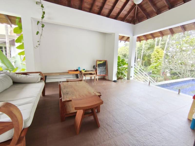 3-storey Terraced House for Sale in Taman TAR (Tun Abdul Razak) (Ampang) - Mel Walia - Living Room - PropertyGuru.com.my