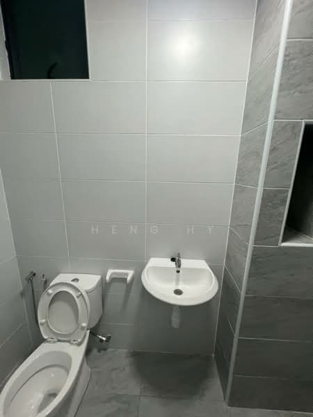 Condominium for Rent at KSL Residence 2 @ Kangkar Tebrau - Heng Hy - Bathroom - PropertyGuru.com.my