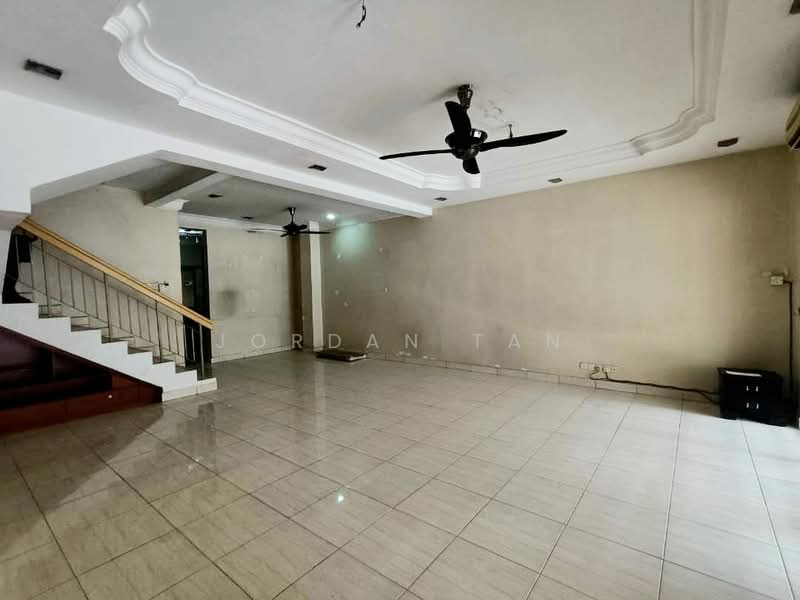 Terraced House for Sale in Puchong (Selangor) - Jordan Tan - Living Room - PropertyGuru.com.my