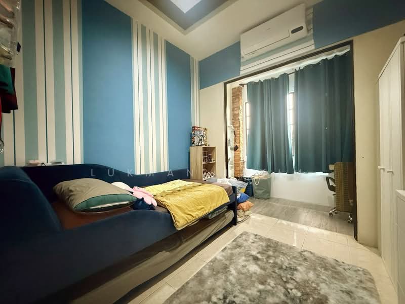 Bandar Nusaputra untuk Untuk Dijual - RM 1,200,000, Mac 2026 - Bedroom - PropertyGuru.com.my