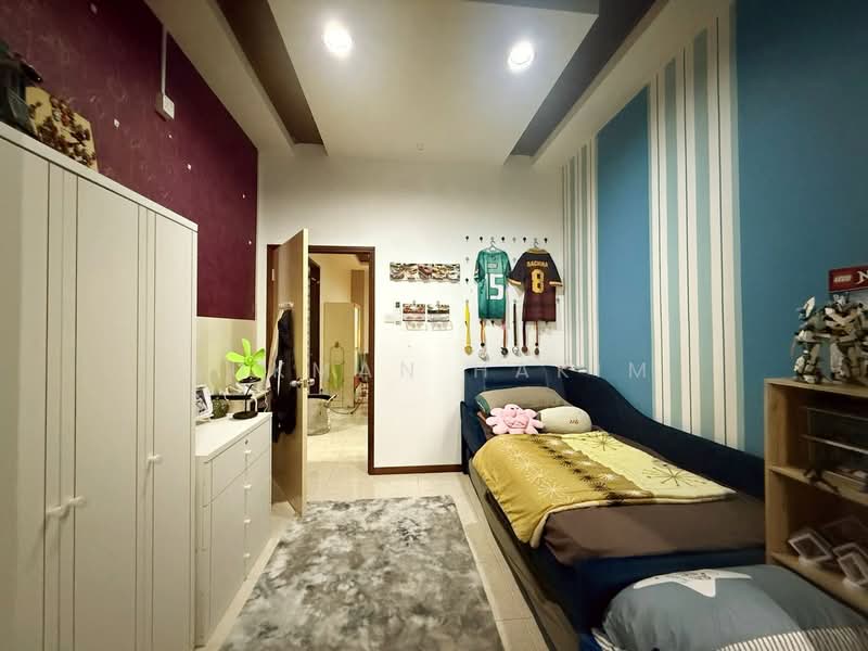 Bandar Nusaputra untuk Untuk Dijual - RM 1,200,000, Mac 2026 - Bedroom - PropertyGuru.com.my