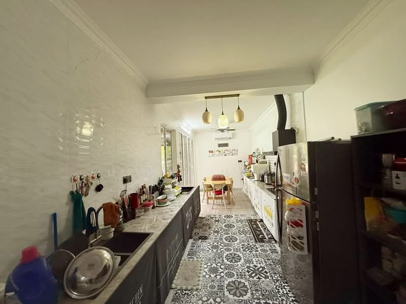 Bandar Nusaputra untuk Untuk Dijual - RM 1,200,000, Mac 2026 - Kitchen - PropertyGuru.com.my