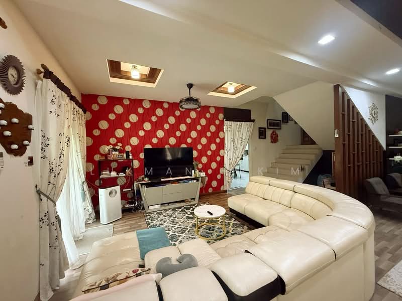 Bandar Nusaputra untuk Untuk Dijual - RM 1,200,000, Mac 2026 - Living Room - PropertyGuru.com.my