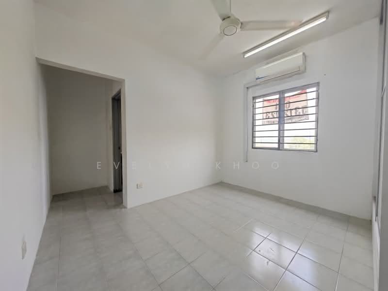 Pangsapuri untuk Dijual di Desa Mas Apartment - Evelyn Khoo - Room - PropertyGuru.com.my