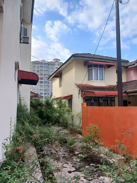 Semi-Detached House for Sale in Butterworth (Penang) - Azura Ghani - Exterior - PropertyGuru.com.my