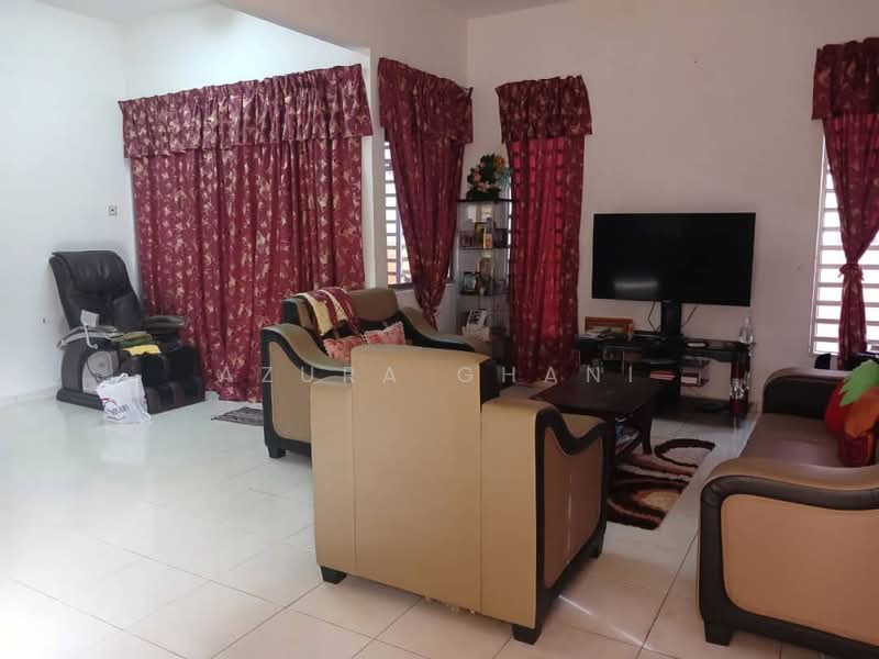 Semi-Detached House for Sale in Butterworth (Penang) - Azura Ghani - Living Room - PropertyGuru.com.my