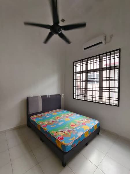 1-storey Terraced House for Sale in Kulai (Johor) - Annie Low - Bedroom - PropertyGuru.com.my