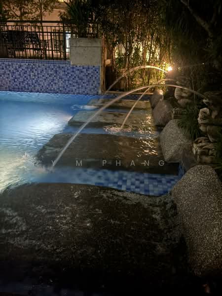 Atmosfera Kondominium untuk Untuk Dijual - RM 700,000, Mac 2026 - Pool - PropertyGuru.com.my