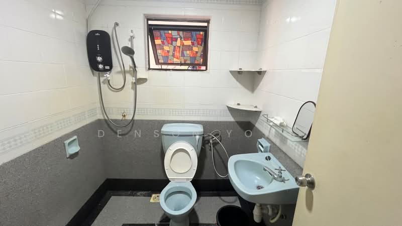 Cypress Condominium untuk Untuk Disewa - RM 2,200 /bulan, Mac 2026 - Bathroom - PropertyGuru.com.my