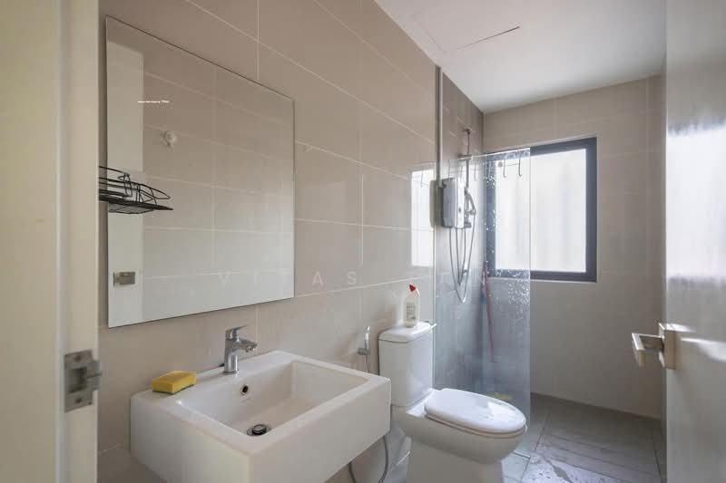 Condominium for Sale at Urbana Residences - Vitas Tan - Bathroom - PropertyGuru.com.my